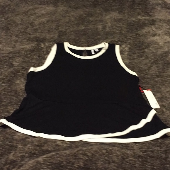 Elle Tops - ELLE Ladies Comfortable Dress Top Size XL NWT